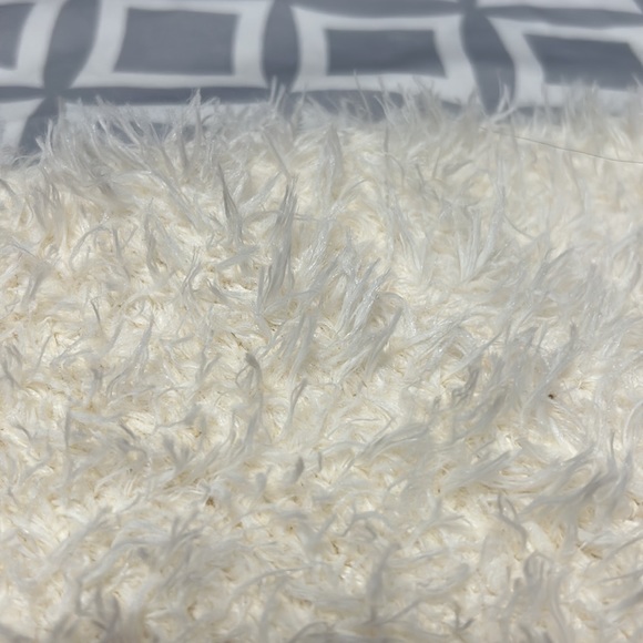 Honey - Love Tree Fuzzy Sweater - Picture 3 of 3